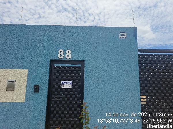 Casa - Venda, LOTEAMENTO RESIDENCIAL PEQUIS, UBERLANDIA, MG