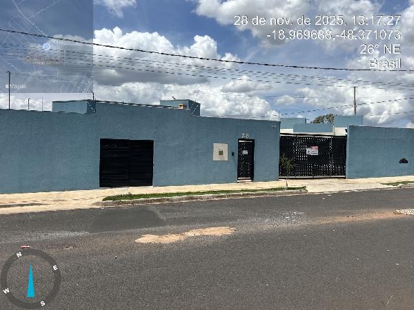 Casa - Venda, LOTEAMENTO RESIDENCIAL PEQUIS, UBERLANDIA, MG