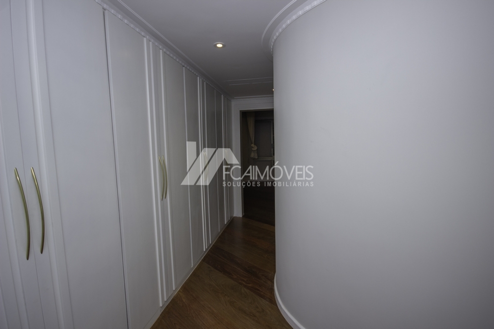 Apartamento à venda com 6 quartos, 492m² - Foto 23