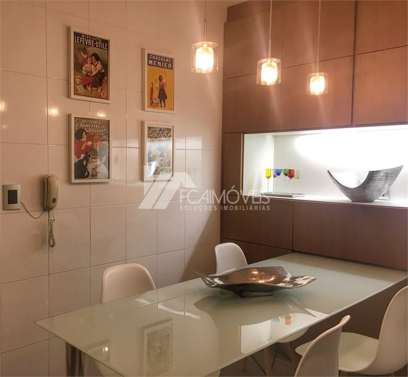 Apartamento à venda com 3 quartos, 131m² - Foto 10