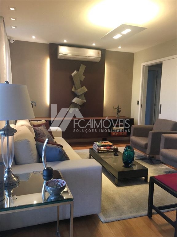 Apartamento à venda com 3 quartos, 131m² - Foto 34