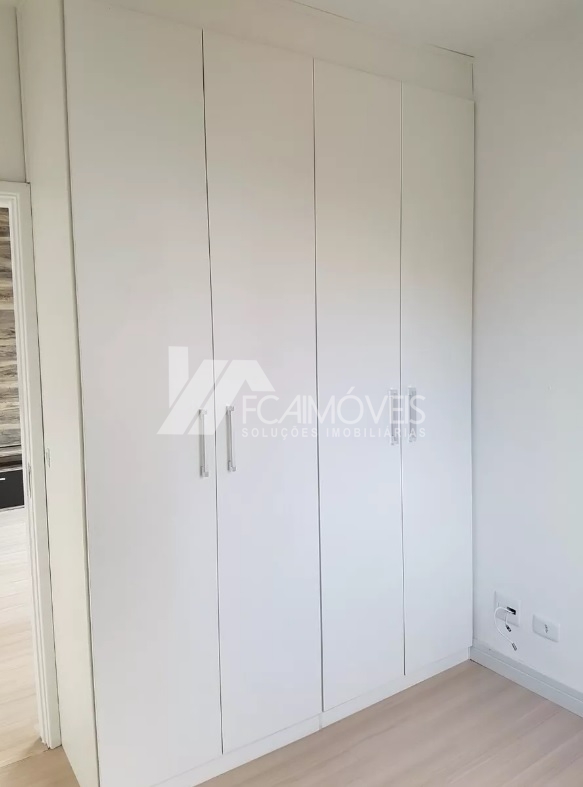 Apartamento à venda com 2 quartos, 70m² - Foto 13