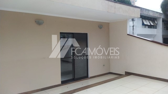 Apartamento à venda com 3 quartos, 175m² - Foto 3